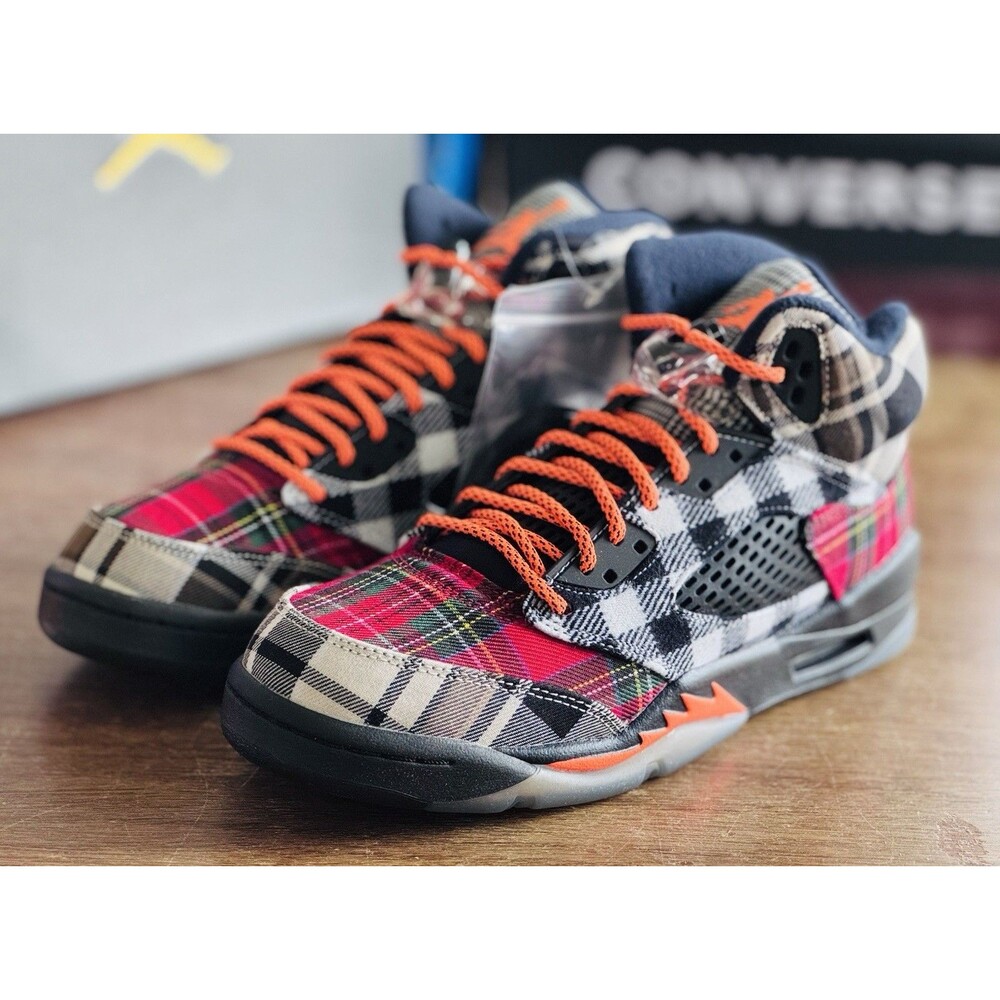 Youth Size 7Y Air Jordan 5 Retro Plaid Women’s Size 8.5 Black Orange FD4814-008